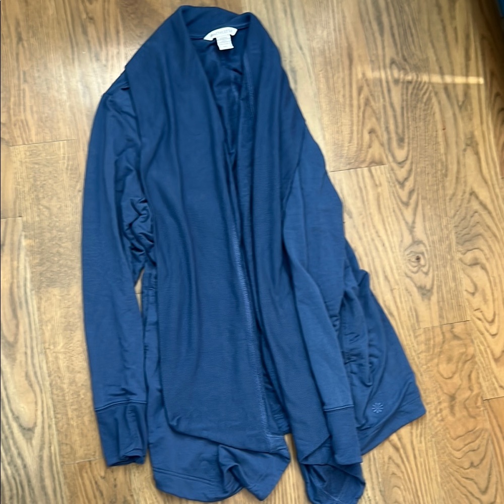Athleta Pranayama Restore Wrap